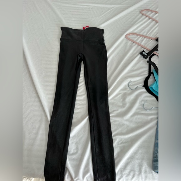 Spanx faux leather leggings in black size small - Picture 5 of 7